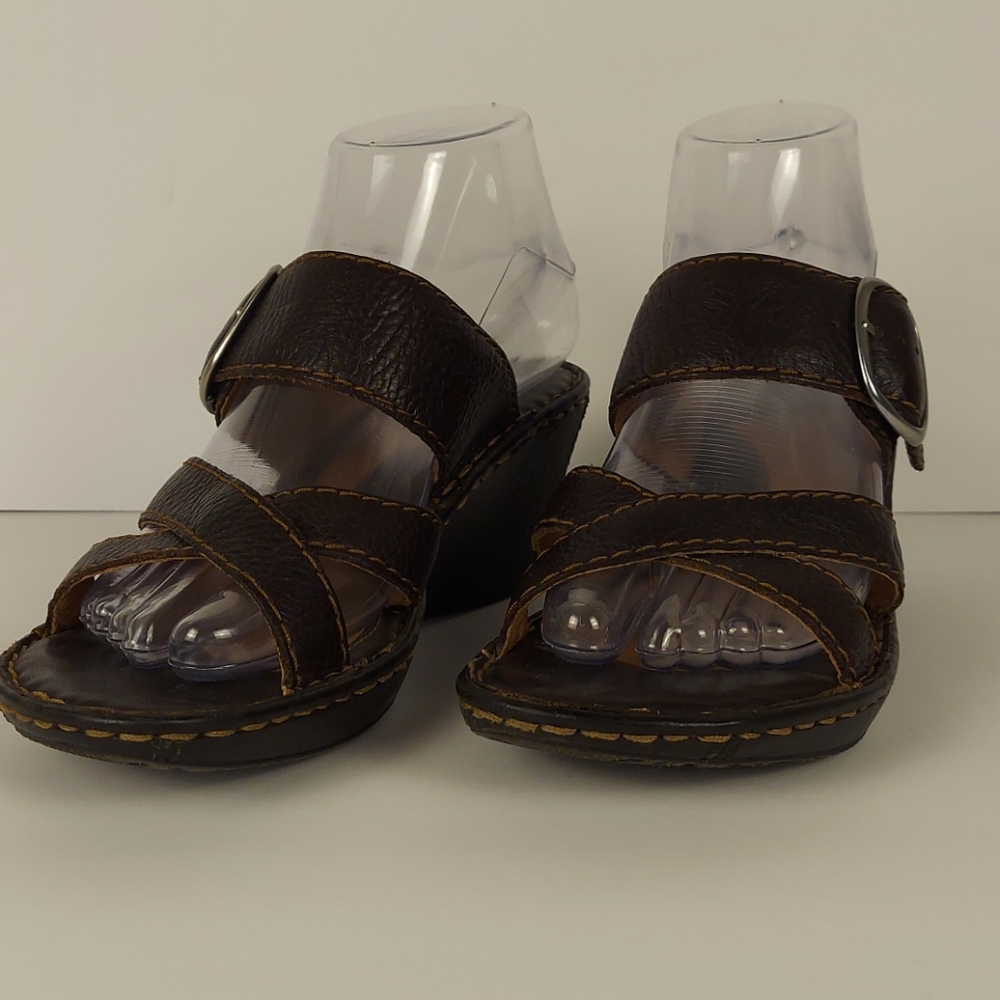 Born Leather Clog Sandals in a Size EU 38 or US 7